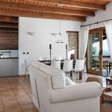 Tatil Evi Su Tauloni