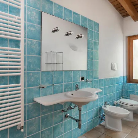Su Tauloni Tatil Evi Is Molas